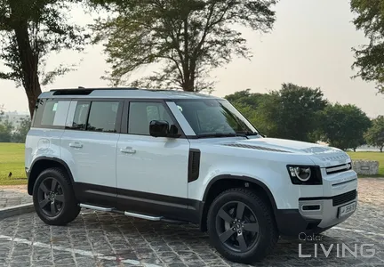 Land Rover Defender  2026